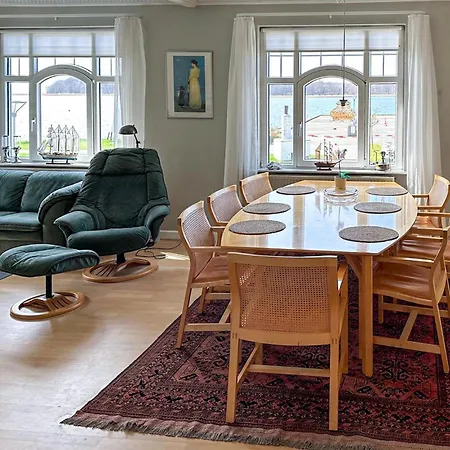 Ferienhaus Nice Home In Nysted With House Sea View *